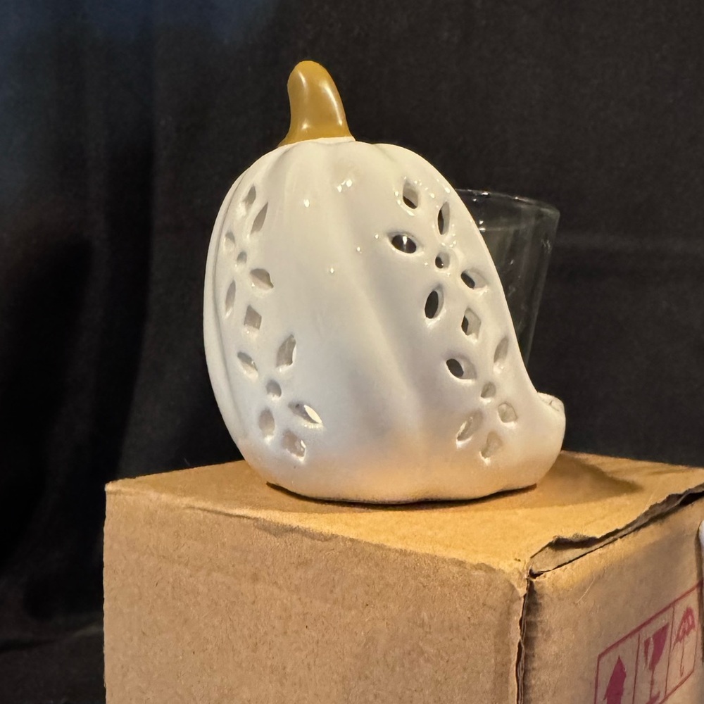 Yankee Candle Cream Pumpkin Holder